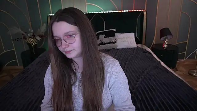 Snapshot of MagicPeachh_ chatting on November 27, 2025, 7:09 am MagicPeachh online show from November 27, 2025, 7:09 am