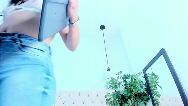 Snapshot of Victoria_Coleman chatting on November 6, 2025, 7:29 pm Victoria Coleman online show from November 6, 2025, 7:29 pm