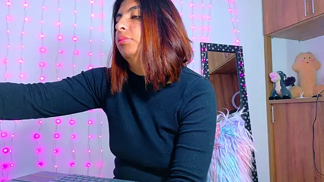 Snapshot of im_anna_ chatting on January 10, 2026, 10:05 pm im anna online show from January 10, 2026, 10:05 pm