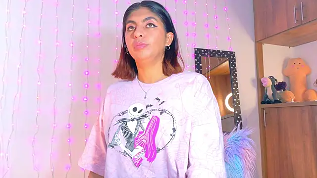 Snapshot of im_anna_ chatting on January 16, 2026, 4:22 pm im anna online show from January 16, 2026, 4:22 pm