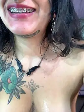 Snapshot of Lilith_Pink chatting on February 25, 2025, 12:36 am Lilith Pink online show from February 25, 2025, 12:36 am