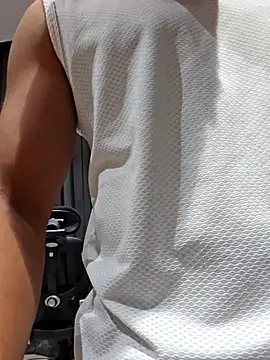 walterhssyc7 online show from December 21, 2025, 5:03 pm