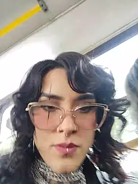 Snapshot of taaylor33 chatting on January 7, 2026, 7:52 pm taaylor33 online show from January 7, 2026, 7:52 pm