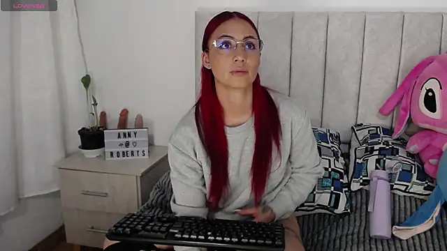 Snapshot of anny_roberts chatting on September 27, 2025, 11:11 pm anny roberts online show from September 27, 2025, 11:11 pm