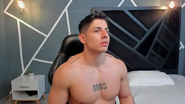 Johan Williams 07 online show from December 3, 2024, 8:00 am