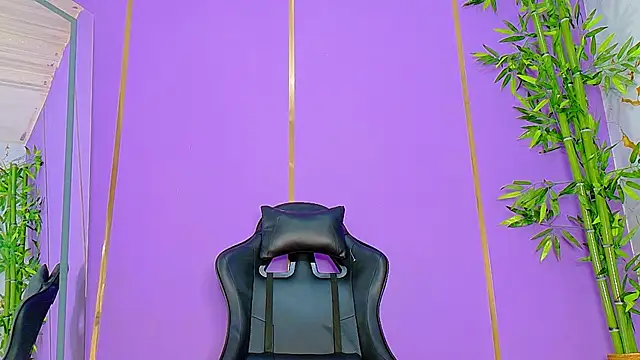 Snapshot of scarlet-jonesx chatting on October 25, 2025, 12:21 am scarlet-jonesx online show from October 25, 2025, 12:21 am