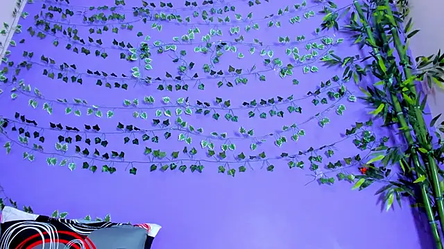 Snapshot of scarlet-jonesx chatting on February 3, 2025, 12:47 am scarlet-jonesx online show from February 3, 2025, 12:47 am