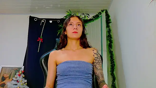 Snapshot of scarlet-jonesx chatting on January 11, 2026, 12:01 pm scarlet-jonesx online show from January 11, 2026, 12:01 pm