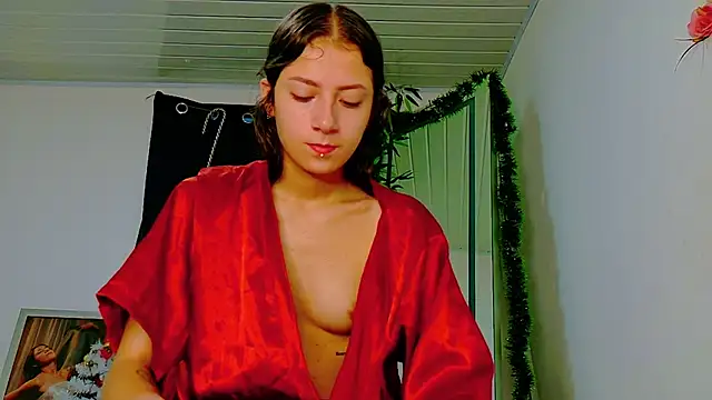 Snapshot of scarlet-jonesx chatting on January 15, 2026, 11:08 pm scarlet-jonesx online show from January 15, 2026, 11:08 pm