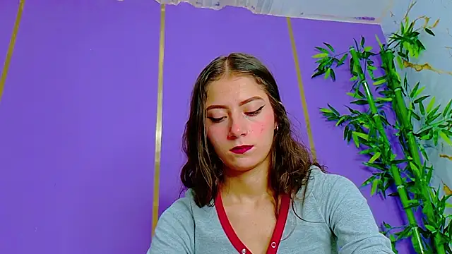 Snapshot of scarlet-jonesx chatting on October 3, 2025, 2:40 pm scarlet-jonesx online show from October 3, 2025, 2:40 pm