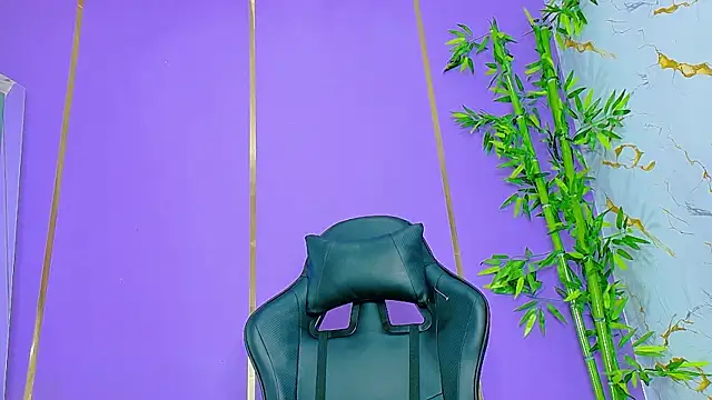 Snapshot of scarlet-jonesx chatting on October 10, 2025, 4:57 am scarlet-jonesx online show from October 10, 2025, 4:57 am