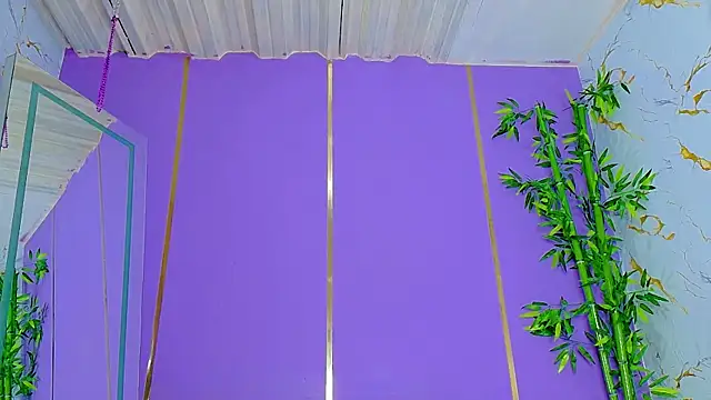 Snapshot of scarlet-jonesx chatting on October 1, 2025, 5:56 am scarlet-jonesx online show from October 1, 2025, 5:56 am