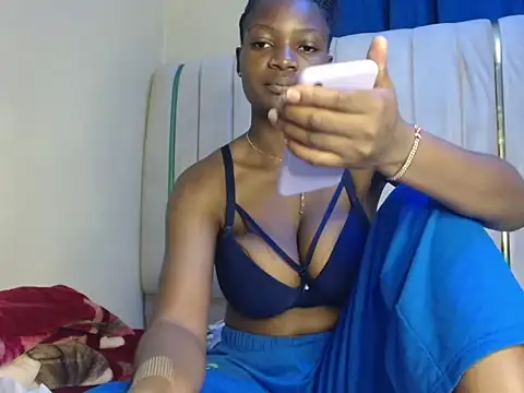 Snapshot of Cess_lavie chatting on February 20, 2026, 8:27 am Cess lavie online show from February 20, 2026, 8:27 am