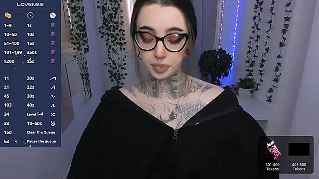 Snapshot of Dixi_Pixi_ chatting on May 9, 2026, 5:33 am Dixi Pixi online show from May 9, 2026, 5:33 am