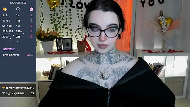 Snapshot of Dixi_Pixi_ chatting on February 20, 2026, 6:26 am Dixi Pixi online show from February 20, 2026, 6:26 am