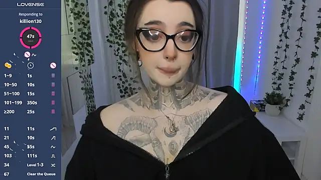 Snapshot of Dixi_Pixi_ chatting on May 14, 2026, 5:37 am Dixi Pixi online show from May 14, 2026, 5:37 am