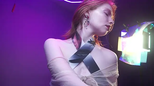 Snapshot of ginger_hugs chatting on November 29, 2025, 10:10 pm ginger hugs online show from November 29, 2025, 10:10 pm