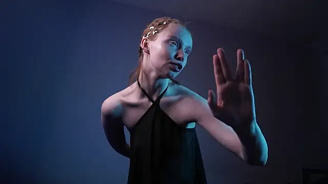 Snapshot of ginger_hugs chatting on March 21, 2025, 4:17 am ginger hugs online show from March 21, 2025, 4:17 am