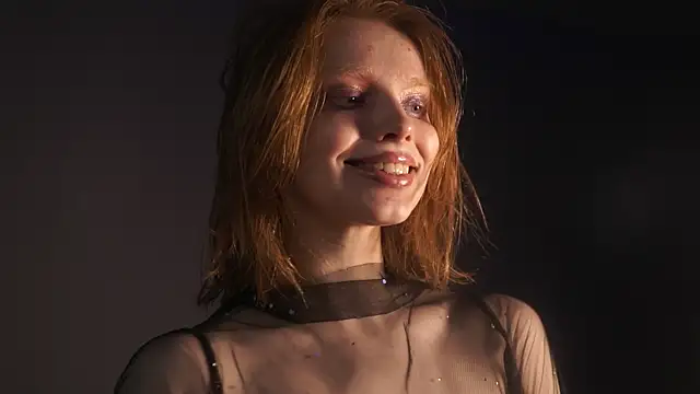 Snapshot of ginger_hugs chatting on March 11, 2025, 4:19 am ginger hugs online show from March 11, 2025, 4:19 am