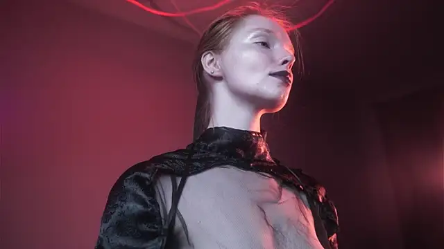 Snapshot of ginger_hugs chatting on October 2, 2025, 10:13 pm ginger hugs online show from October 2, 2025, 10:13 pm