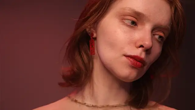 Snapshot of ginger_hugs chatting on November 6, 2025, 10:14 pm ginger hugs online show from November 6, 2025, 10:14 pm