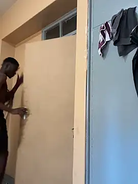 HottSledge online show from February 10, 2026, 6:56 am