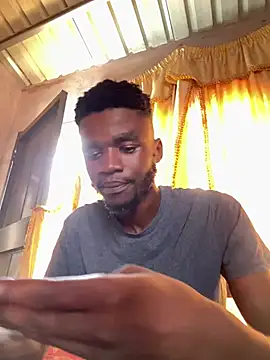 HottSledge online show from March 5, 2025, 1:17 pm