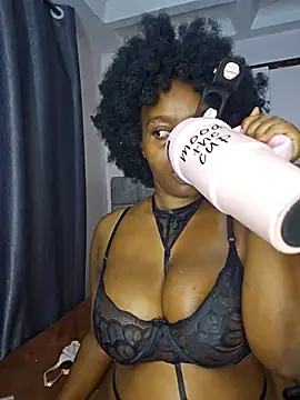 freaky j  online show from October 12, 2025, 10:11 pm