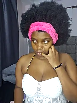 freaky j  online show from October 10, 2025, 8:42 pm