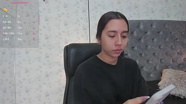 Snapshot of MissSussy chatting on March 3, 2026, 12:01 pm MissSussy online show from March 3, 2026, 12:01 pm