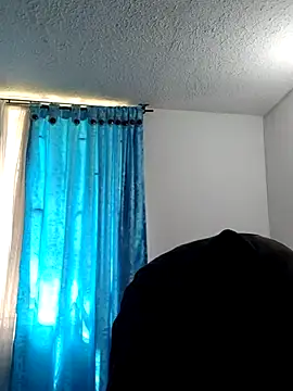 LisbethMoore  online show from March 15, 2025, 4:10 pm