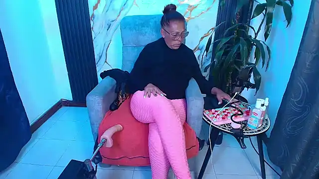 BrendaSex Hot online show from March 27, 2026, 9:05 pm