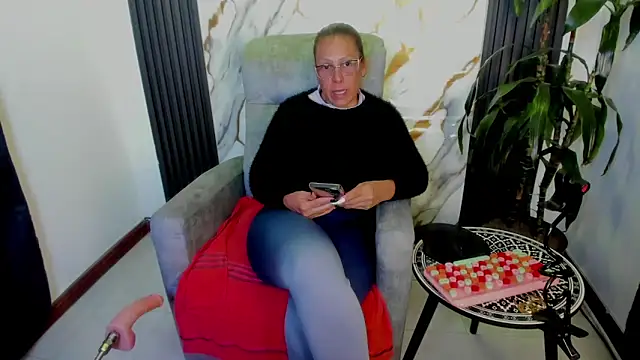 BrendaSex Hot online show from February 4, 2026, 8:37 pm