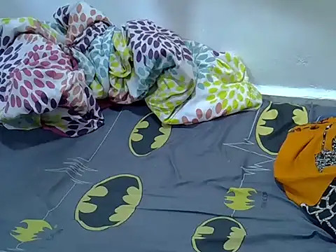 sweetvalleria online show from October 21, 2025, 2:16 pm