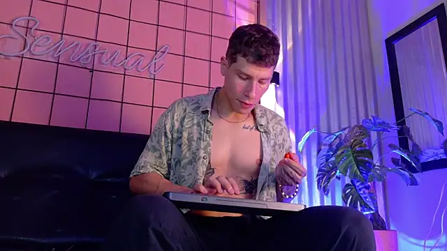 Snapshot of french_sexx chatting on April 12, 2026, 1:31 am french sexx online show from April 12, 2026, 1:31 am