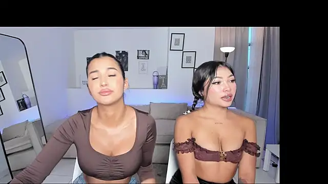Snapshot of Kimm_khalifa chatting on April 26, 2026, 9:56 pm Kimm khalifa online show from April 26, 2026, 9:56 pm