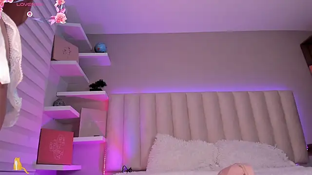 Sally  Walker online show from November 11, 2025, 3:12 am