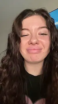 Snapshot of Kimi_Ass chatting on January 10, 2026, 1:12 am Kimi Ass online show from January 10, 2026, 1:12 am