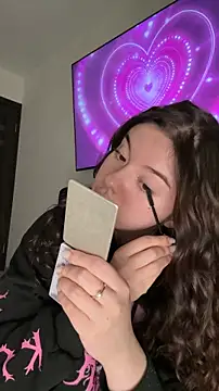 Snapshot of Kimi_Ass chatting on January 18, 2026, 12:58 am Kimi Ass online show from January 18, 2026, 12:58 am