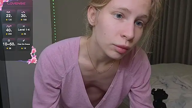 Snapshot of Elis_Fox chatting on January 15, 2026, 9:01 am Elis Fox online show from January 15, 2026, 9:01 am