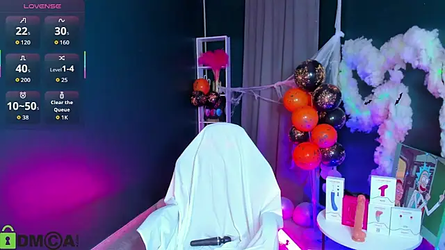 Snapshot of Elis_Fox chatting on October 31, 2025, 11:07 am Elis Fox online show from October 31, 2025, 11:07 am