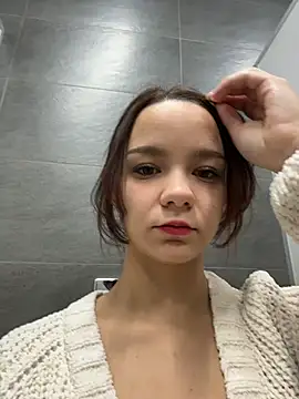 Times  Square online show from December 14, 2025, 3:13 am