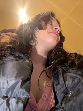 Times  Square online show from February 4, 2025, 5:21 am