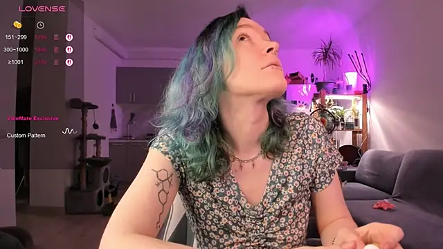 Snapshot of alisahug chatting on January 19, 2026, 9:46 am alisahug online show from January 19, 2026, 9:46 am