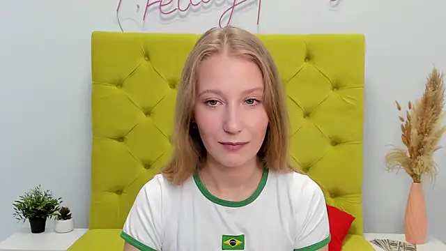 LolaWilsons online show from March 20, 2026, 7:20 am