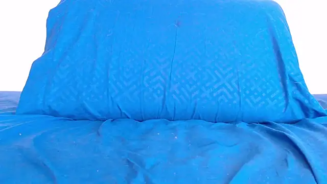 Snapshot of Freyja_eter chatting on October 24, 2025, 1:43 pm Freyja eter online show from October 24, 2025, 1:43 pm