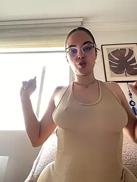 gabyaridi online show from February 9, 2026, 3:10 pm