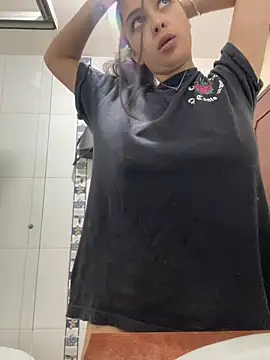 gabyaridi online show from February 8, 2026, 3:21 pm