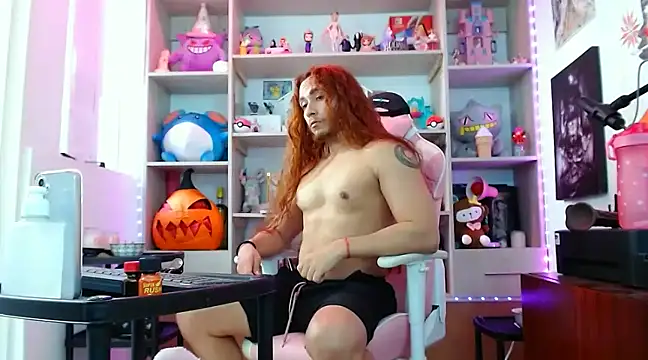 Snapshot of Sodom_333 chatting on January 21, 2025, 3:32 pm Sodom 333 online show from January 21, 2025, 3:32 pm