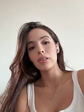 Snapshot of Amber_Rush_ chatting on September 30, 2025, 8:04 pm Amber Rush  online show from September 30, 2025, 8:04 pm